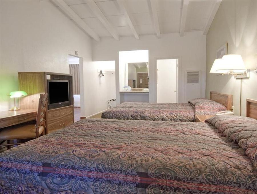 Americas Best Value Inn & Suites Bisbee Zewnętrze zdjęcie